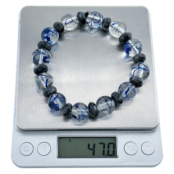 Artisan 10mm-13mm Blue Swirl Glass Beaded Stretch Bracelet 8" - Picture 3 of 4